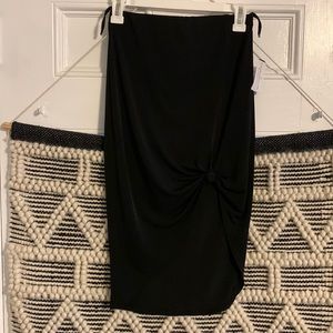 Windsor Tie Knot Skirt